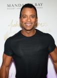 Jon Secada