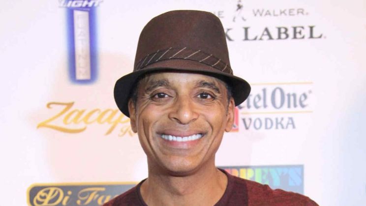 Jon Secada