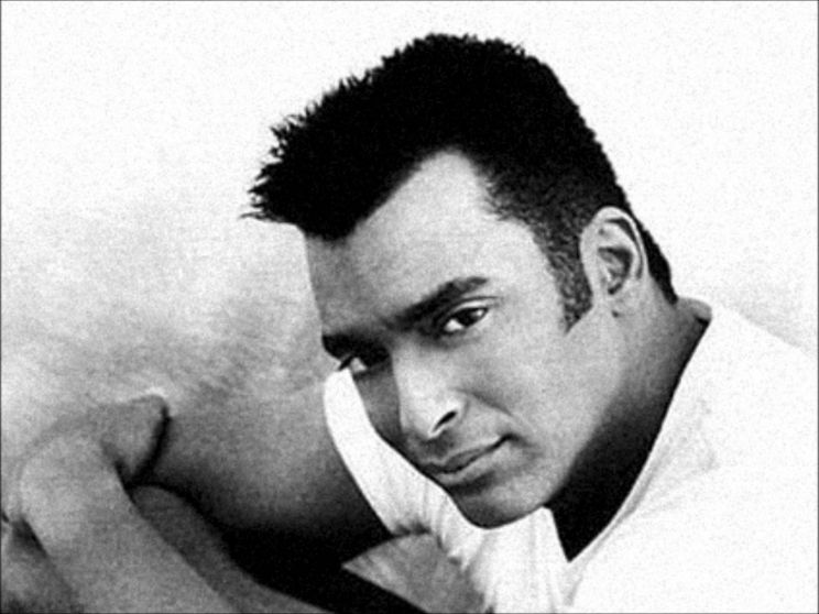 Jon Secada