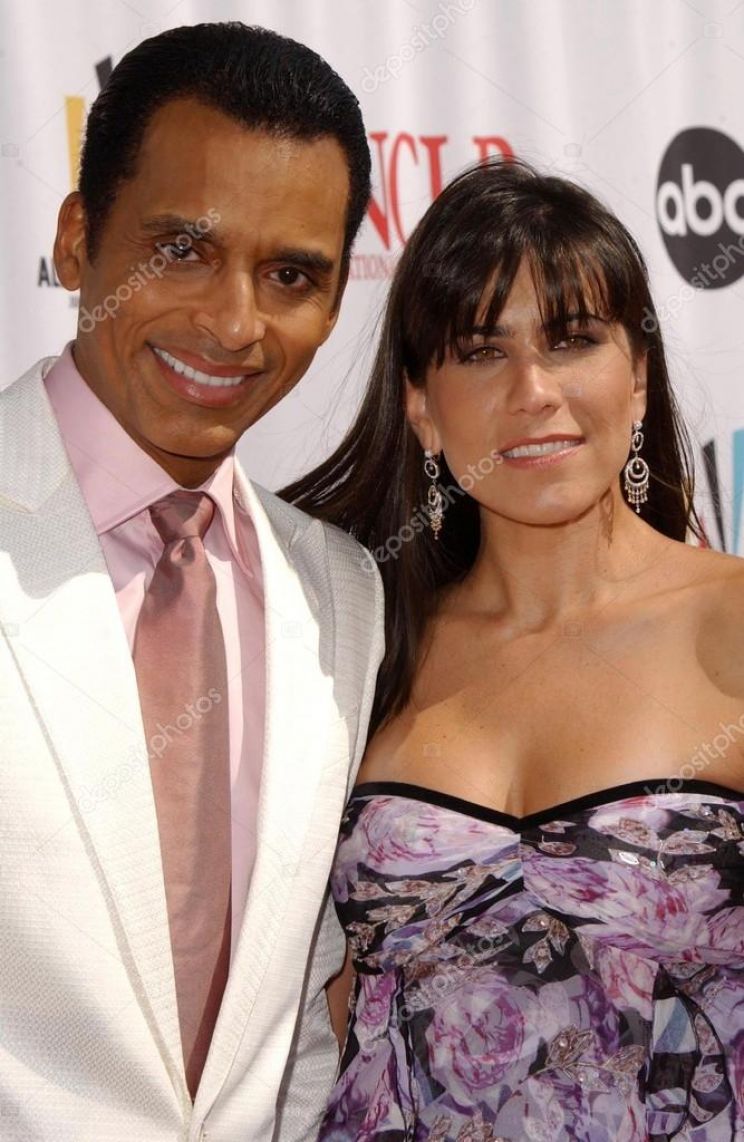 Jon Secada