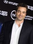 Jon Tenney