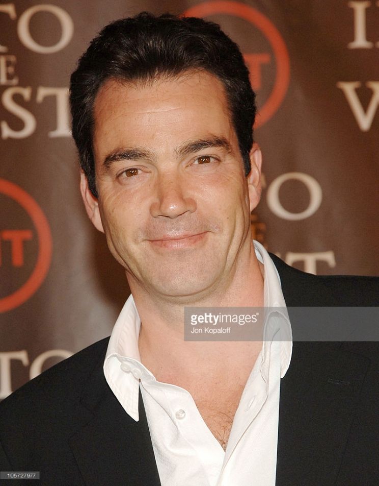 Jon Tenney