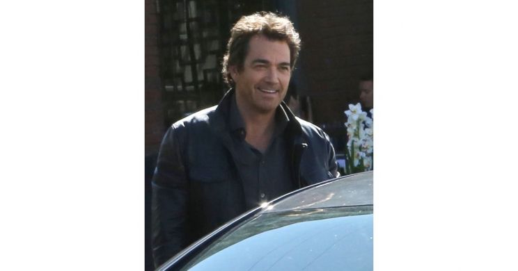 Jon Tenney