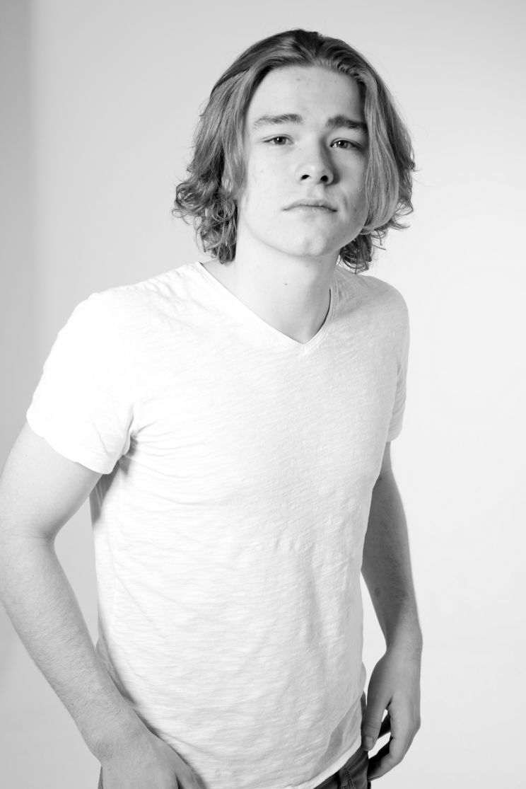 Jonas Hoff Oftebro