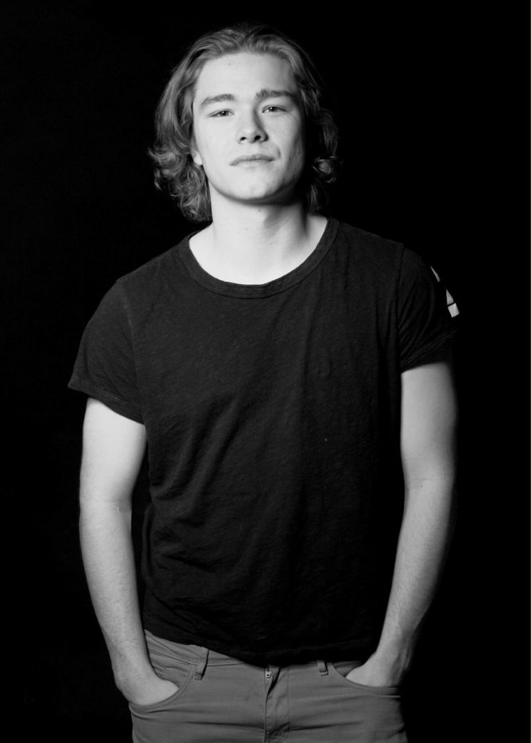 Jonas Hoff Oftebro