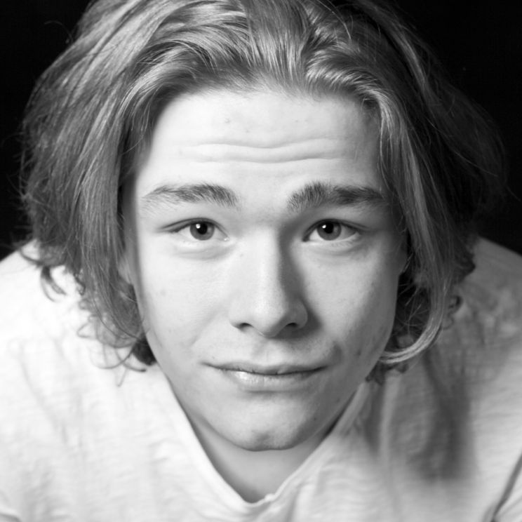 Jonas Hoff Oftebro
