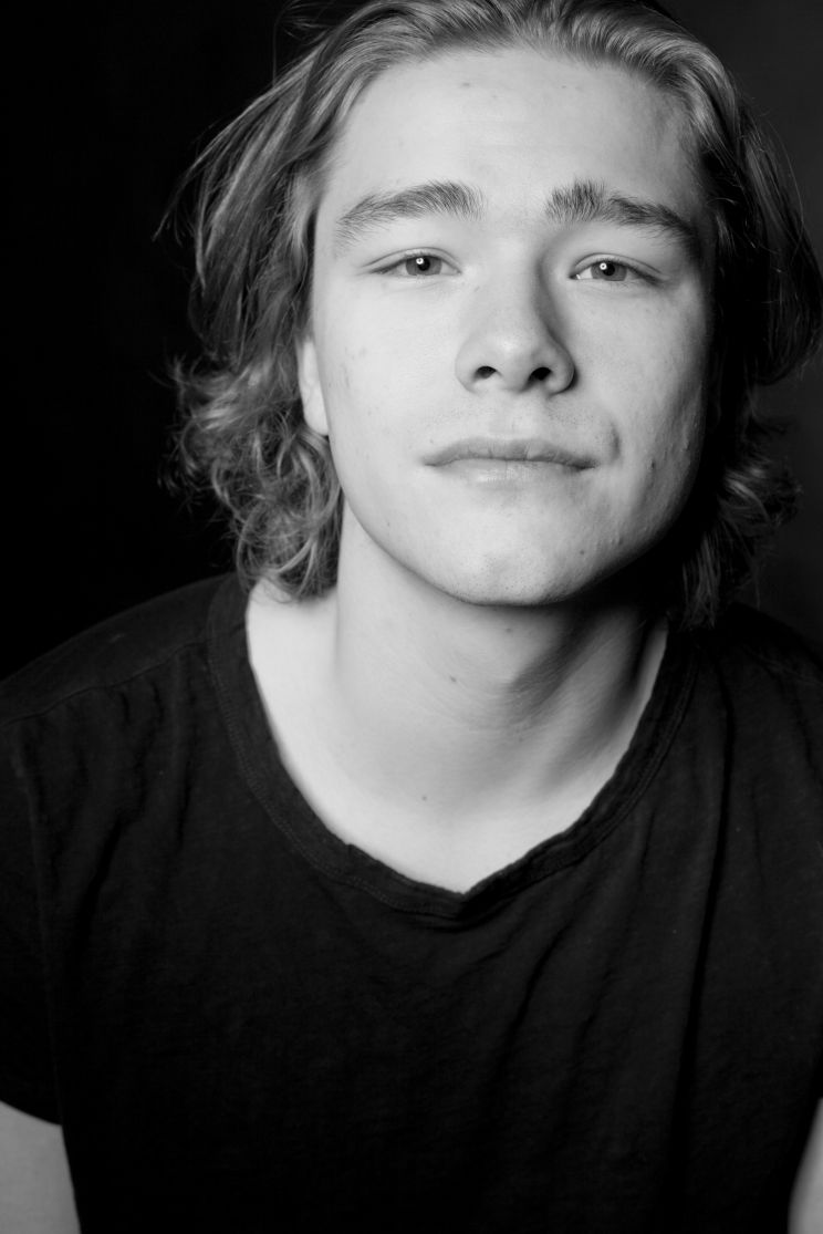 Jonas Hoff Oftebro