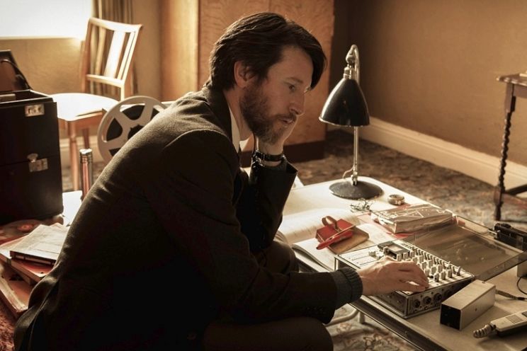 Jonathan Aris