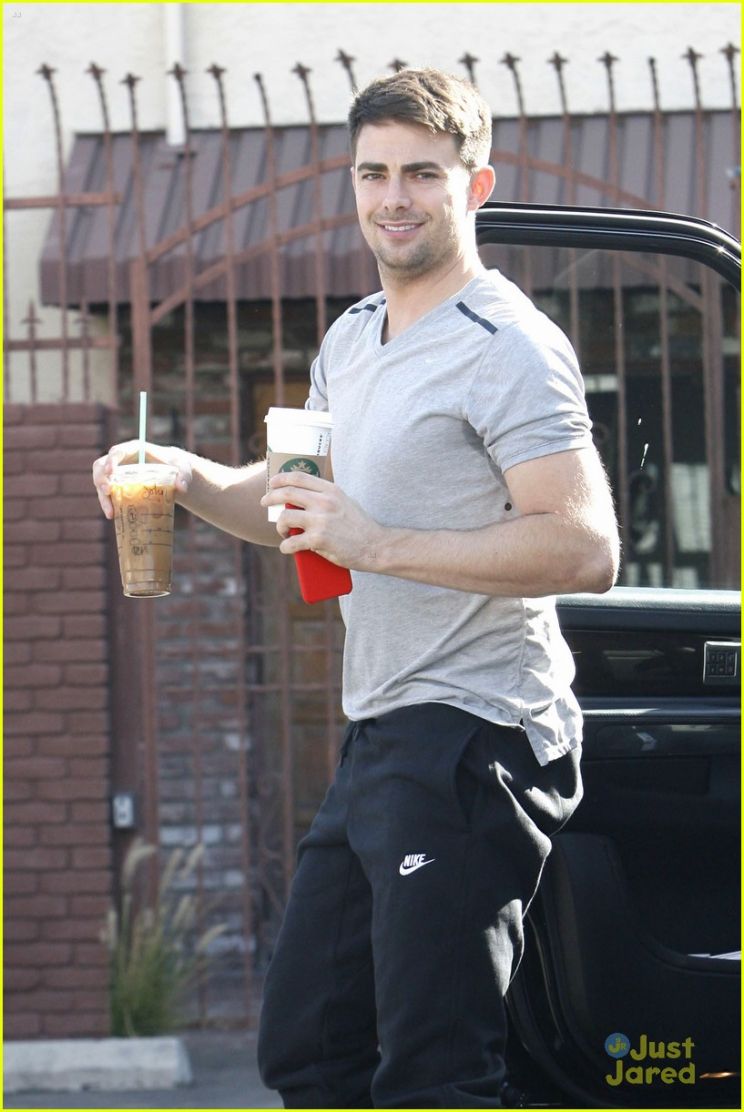 Jonathan Bennett