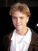 Jonathan Brandis photo