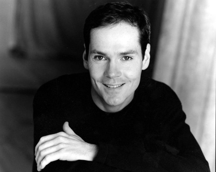 Jonathan Crombie