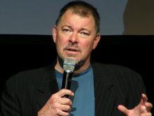 Jonathan Frakes