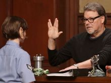 Jonathan Frakes