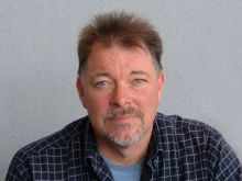 Jonathan Frakes