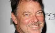 Jonathan Frakes