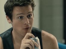 Jonathan Groff