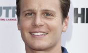 Jonathan Groff