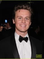 Jonathan Groff