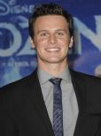 Jonathan Groff