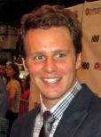 Jonathan Groff