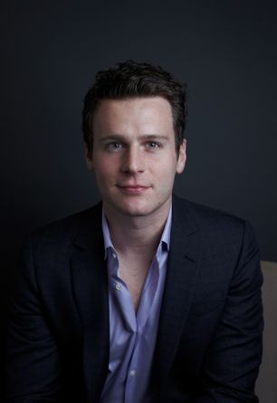 Jonathan Groff