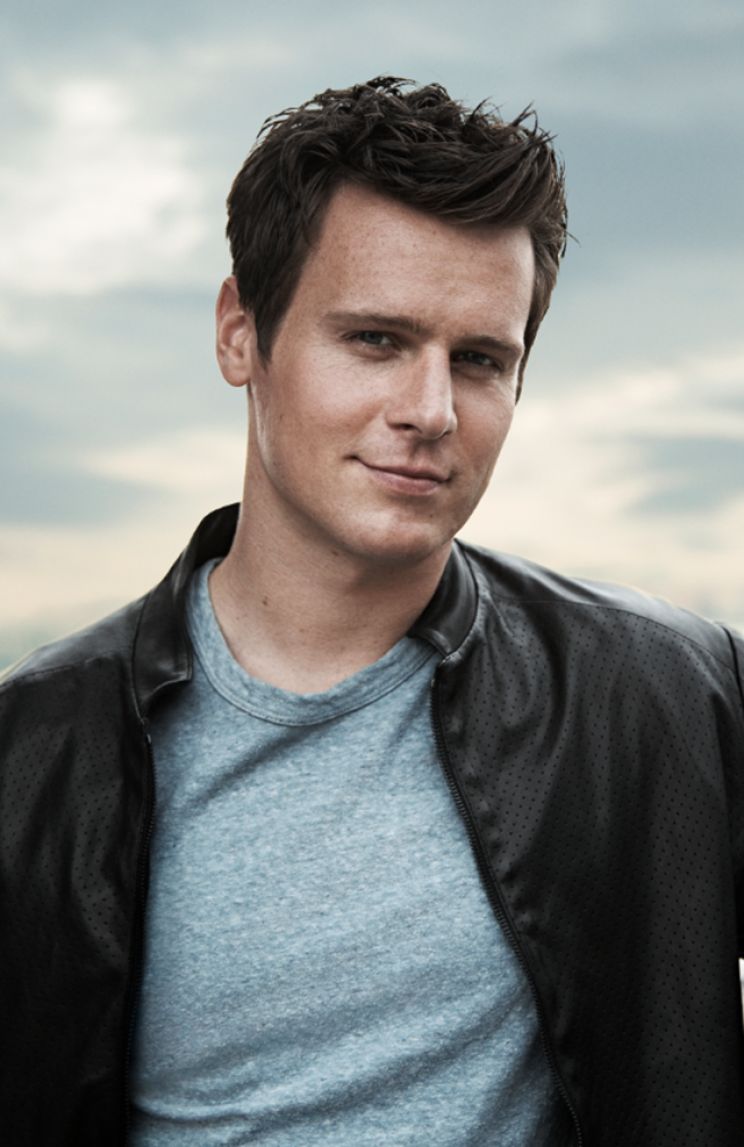 Jonathan Groff