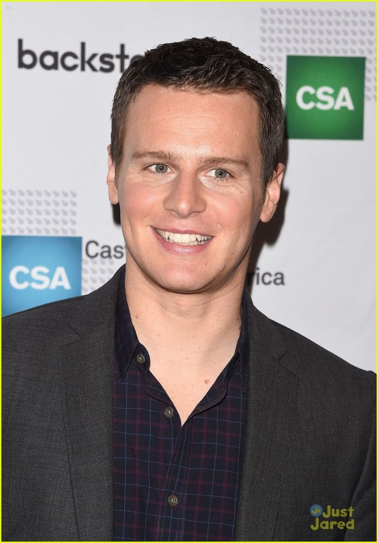 Jonathan Groff