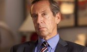 Jonathan Hyde