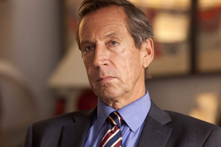 Jonathan Hyde