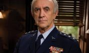 Jonathan Pryce