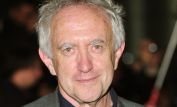 Jonathan Pryce