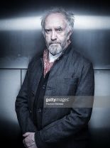 Jonathan Pryce