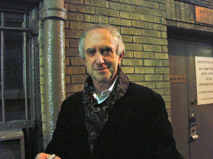 Jonathan Pryce