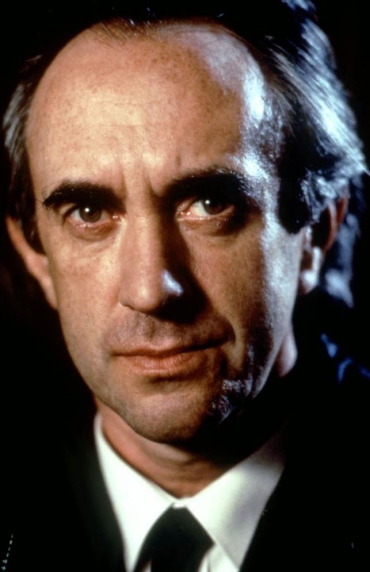 Jonathan Pryce