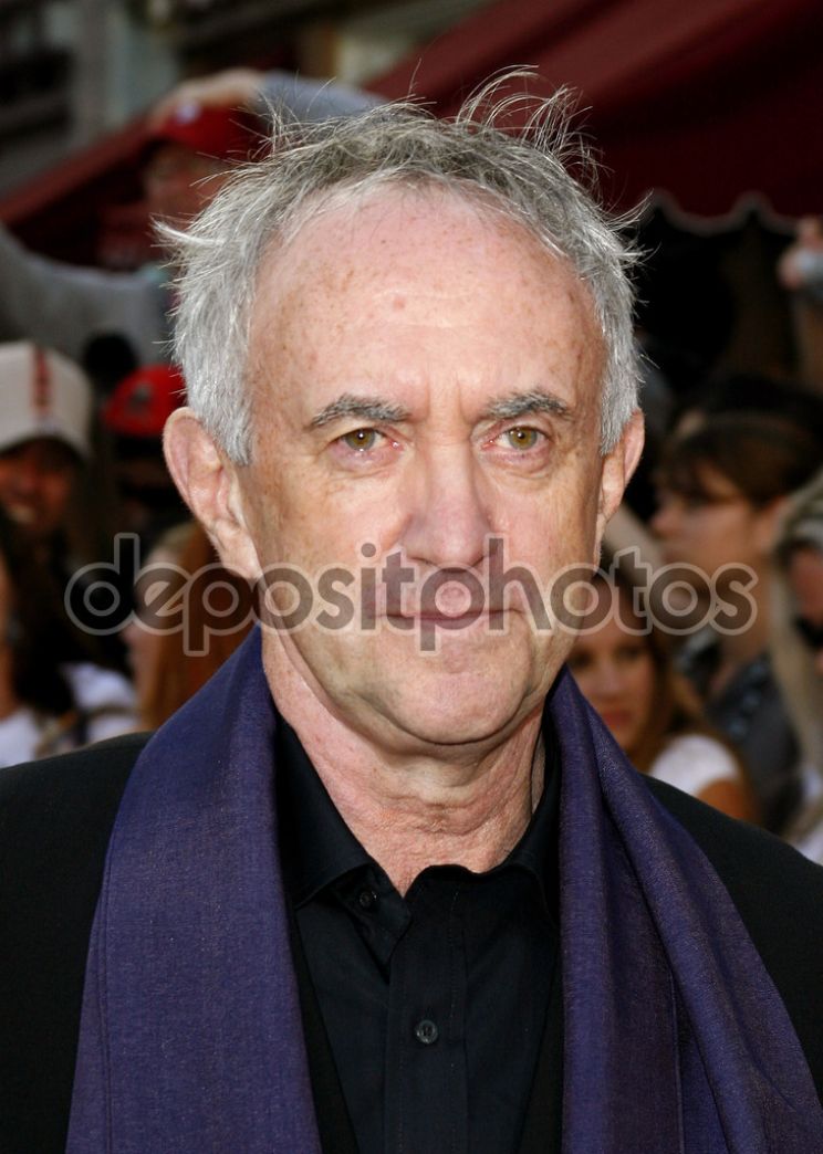 Jonathan Pryce
