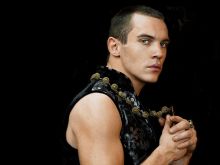 Jonathan Rhys Meyers