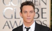 Jonathan Rhys Meyers