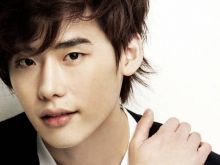 Jong-Suk Lee