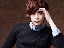 Jong-Suk Lee