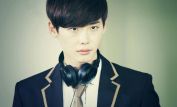 Jong-Suk Lee