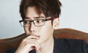 Jong-Suk Lee