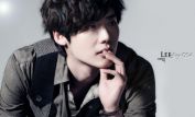 Jong-Suk Lee