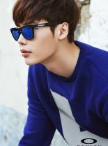 Jong-Suk Lee