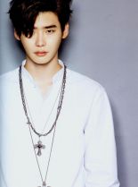 Jong-Suk Lee