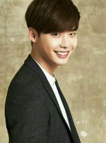 Jong-Suk Lee