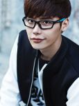 Jong-Suk Lee