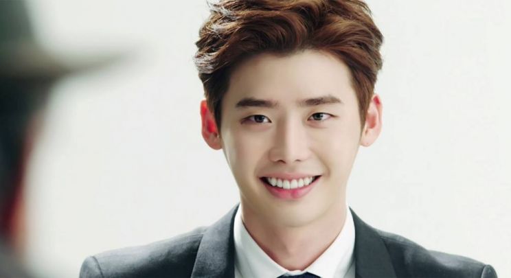 Jong-Suk Lee