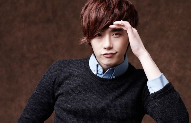 Jong-Suk Lee