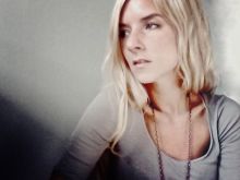 Jonna Lee