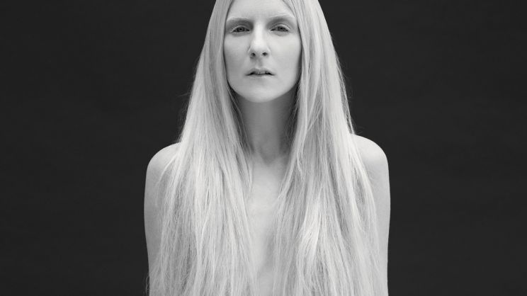 Jonna Lee